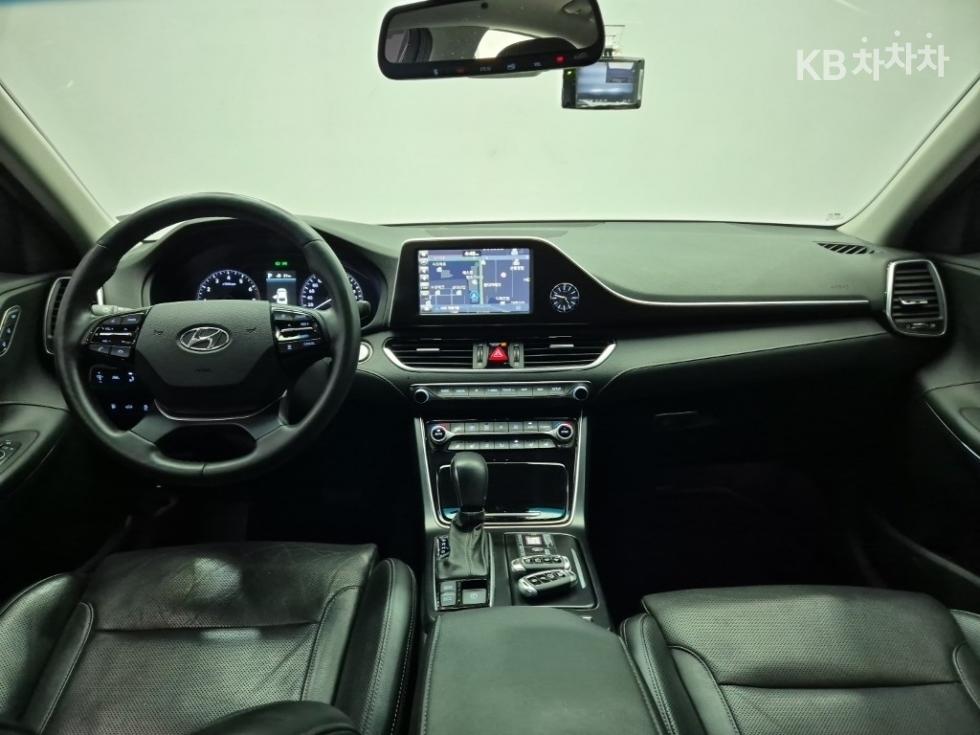 Hyundai Grandeur — miniaturë 7