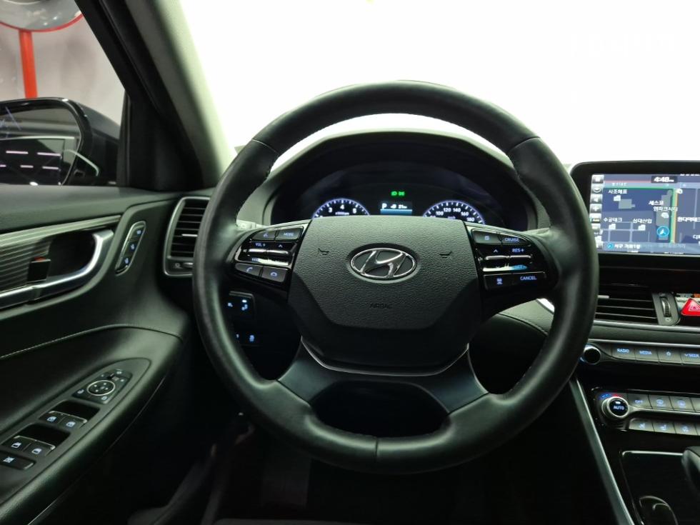 Hyundai Grandeur — miniaturë 9