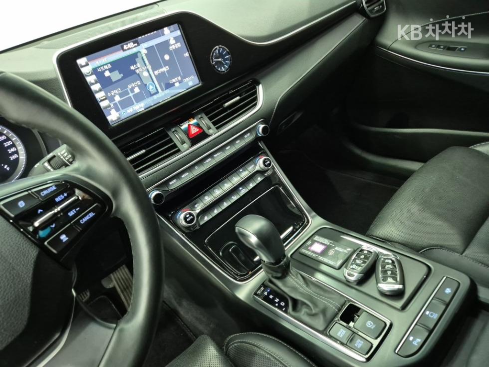Hyundai Grandeur — miniaturë 10
