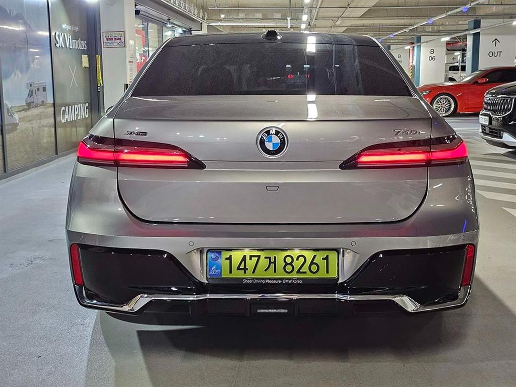 BMW 7er — miniaturë 5