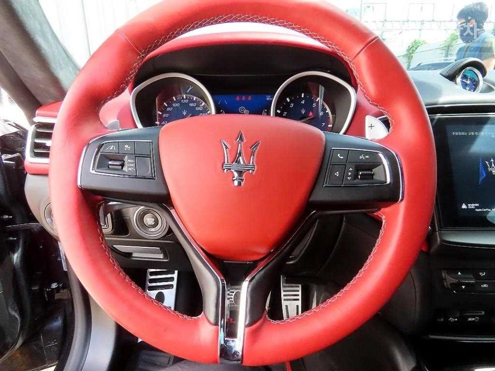 Maserati Ghibli — miniaturë 8