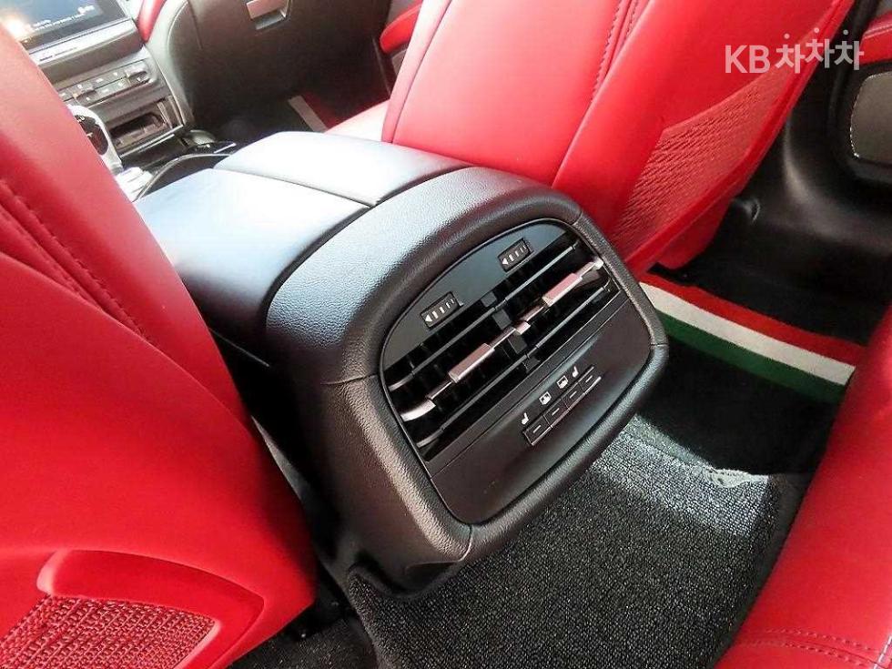 Maserati Ghibli — miniaturë 16