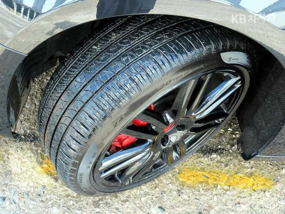 Maserati Ghibli — miniaturë 20