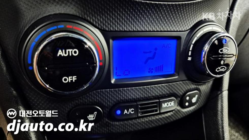 Hyundai Accent — miniaturë 18