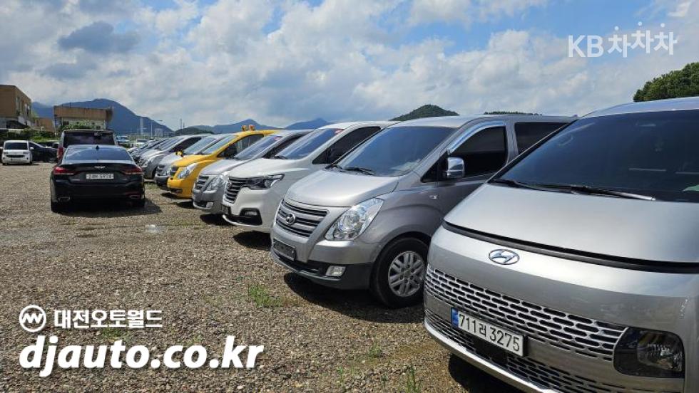 Hyundai Staria — miniaturë 19