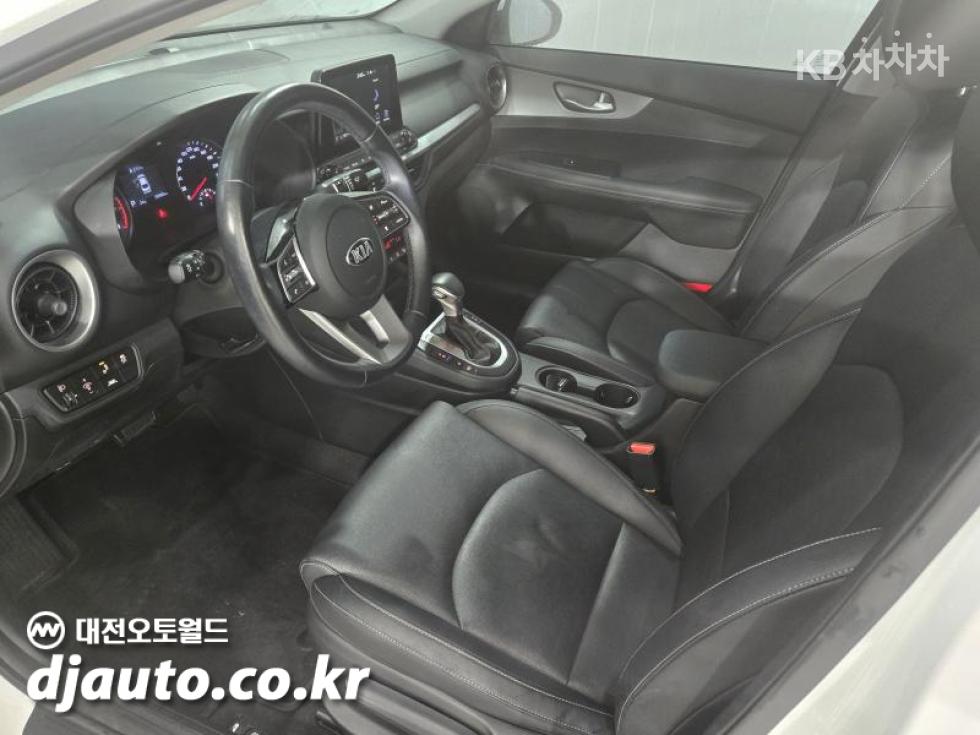 Kia K3 — miniaturë 16