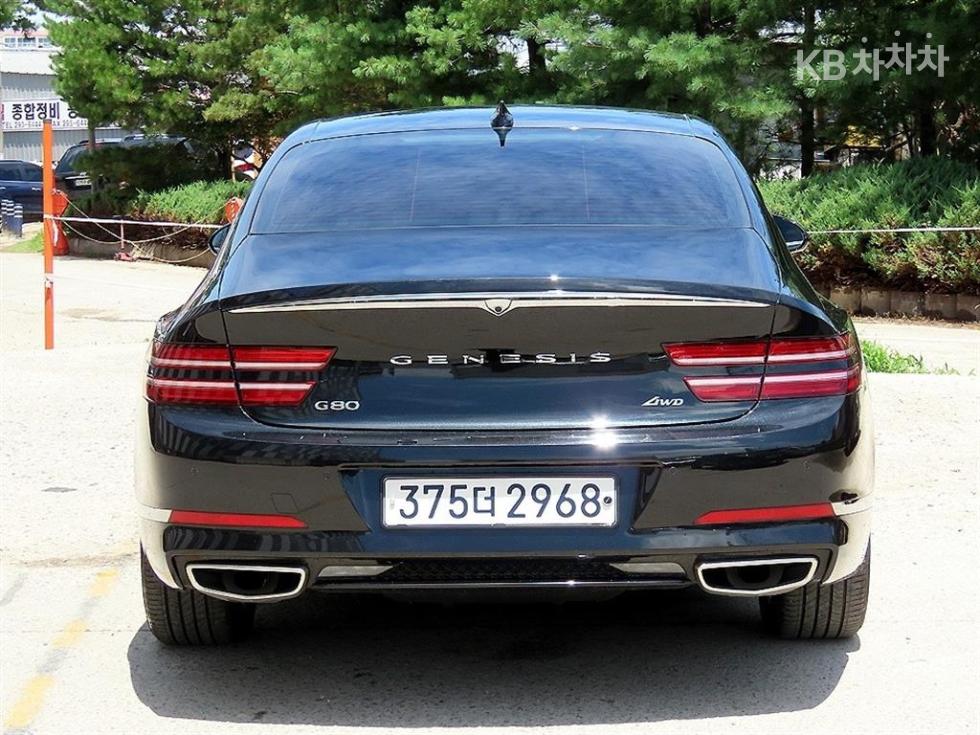 Genesis G80 — miniaturë 4