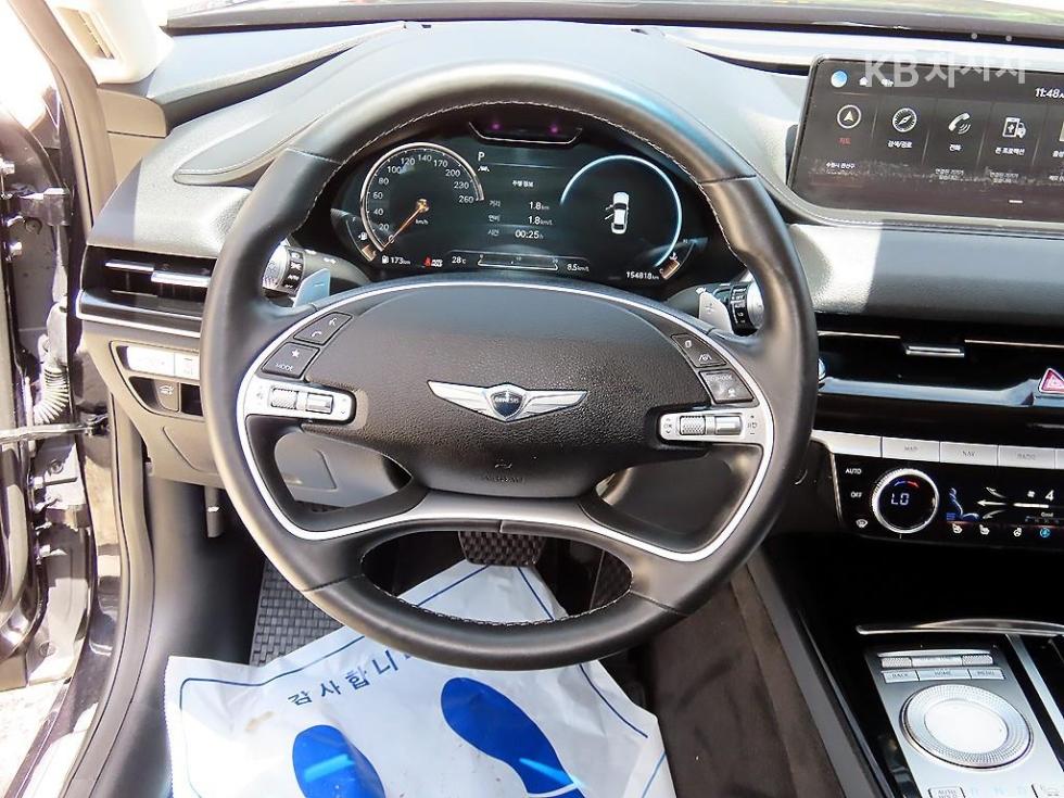 Genesis G80 — miniaturë 8