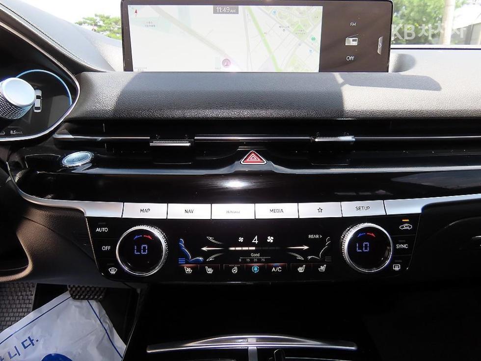 Genesis G80 — miniaturë 14