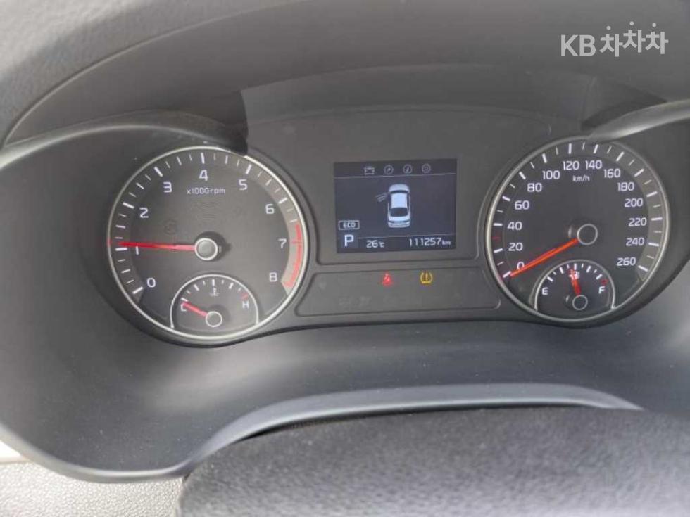 Kia K5 — miniaturë 4