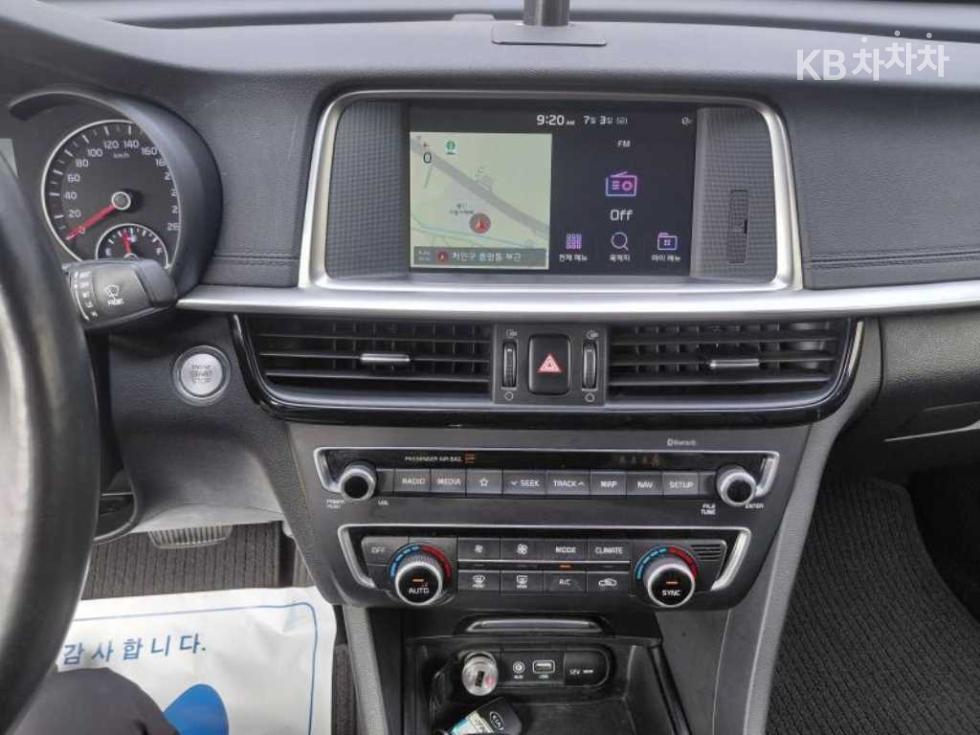 Kia K5 — miniaturë 9