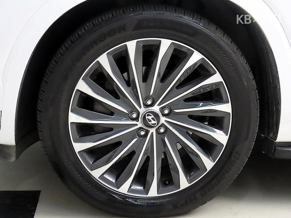 2023 Hyundai Used Car photo