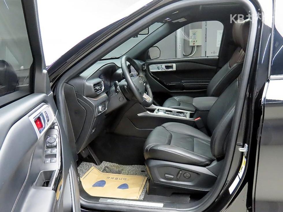 2021 Ford (6) photo