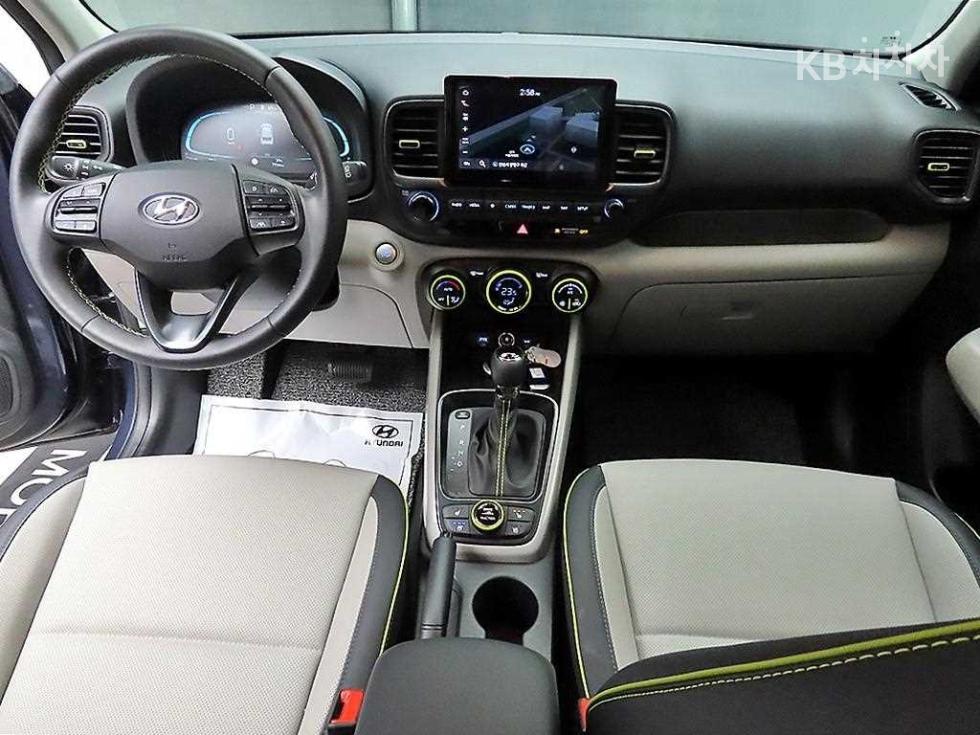 2023 Hyundai Used Car photo