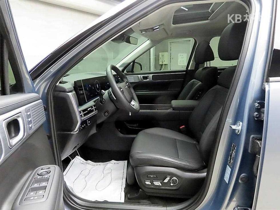 2024 Hyundai MX5 photo