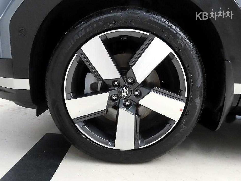 2024 Hyundai MX5 photo