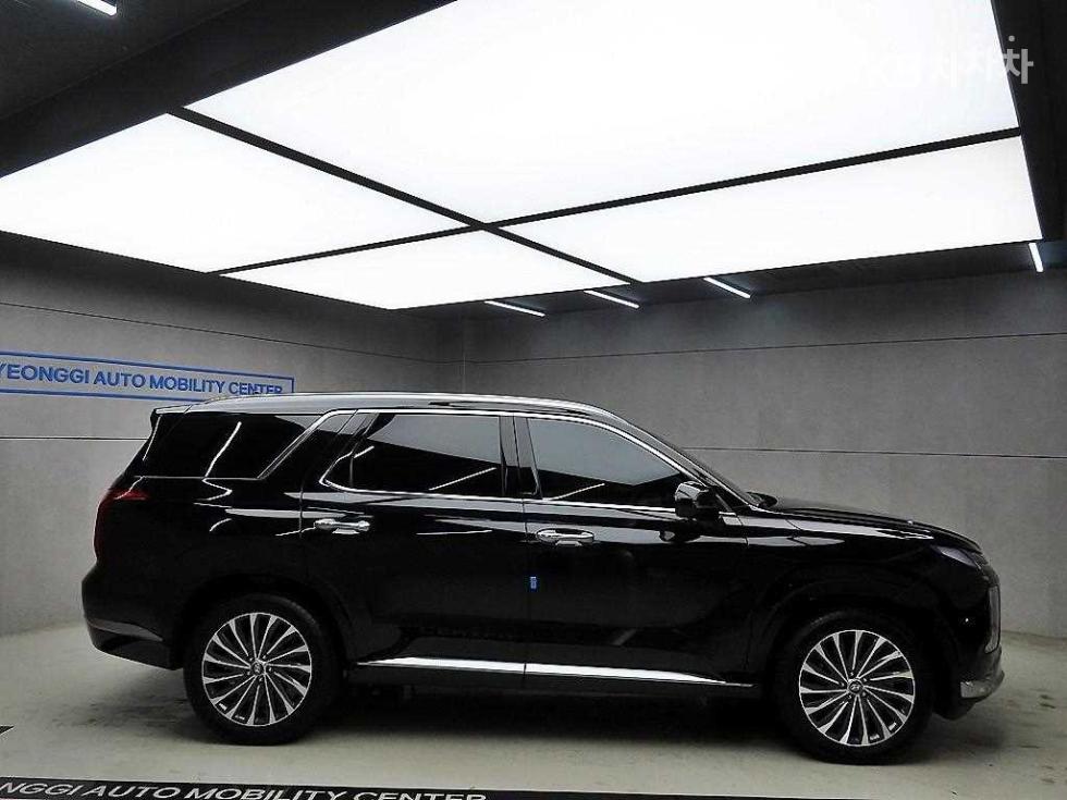 2025 Hyundai Used Car photo