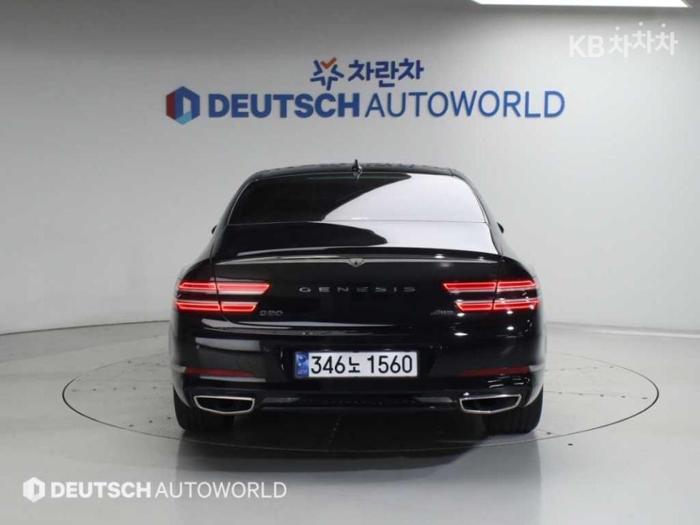 Genesis G80 — miniaturë 4
