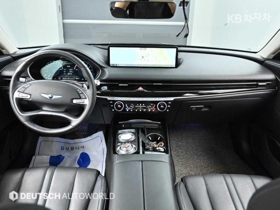 Genesis G80 — miniaturë 7