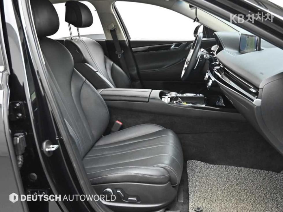Genesis G80 — miniaturë 10
