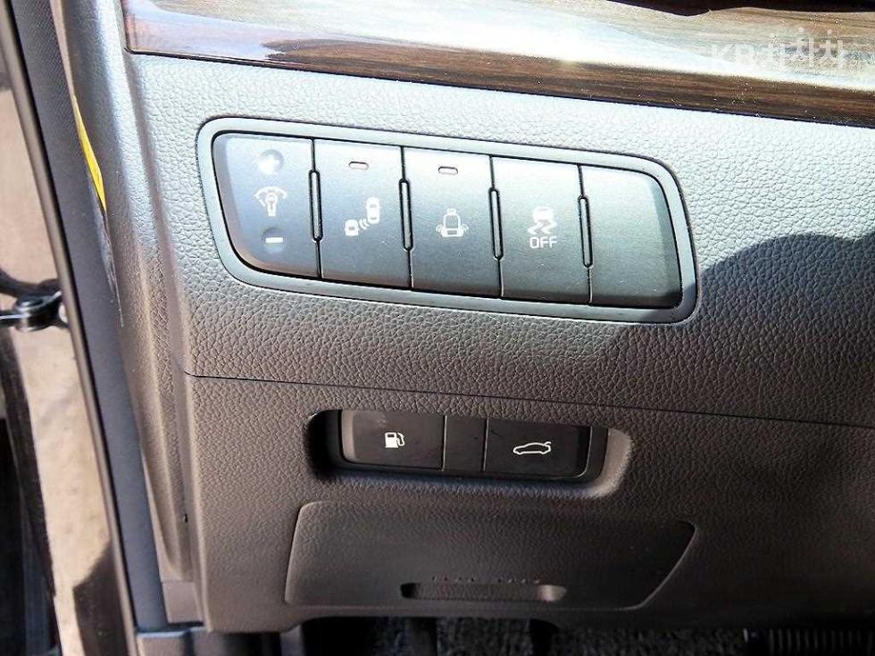 Kia K7 — miniaturë 12