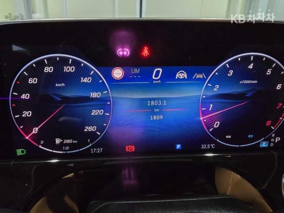 Mercedes-Benz E-klasse — miniaturë 5
