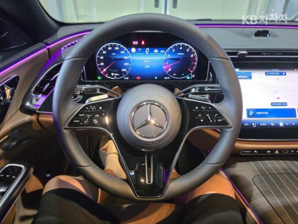 Mercedes-Benz E-klasse — miniaturë 6