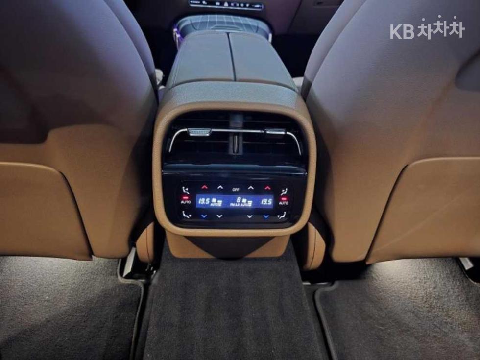 Mercedes-Benz E-klasse — miniaturë 14