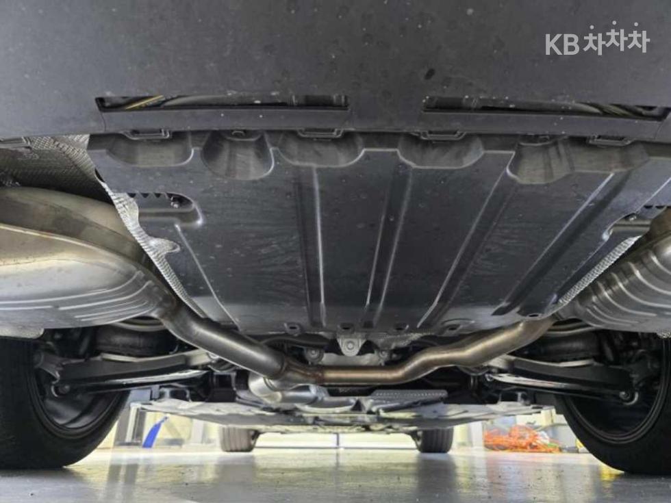 Mercedes-Benz E-klasse — miniaturë 17