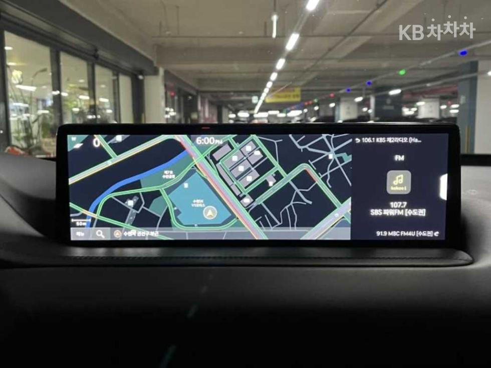 2022 Genesis GV80 photo
