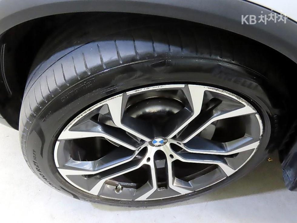 2021 BMW BMW X5 (G05) photo