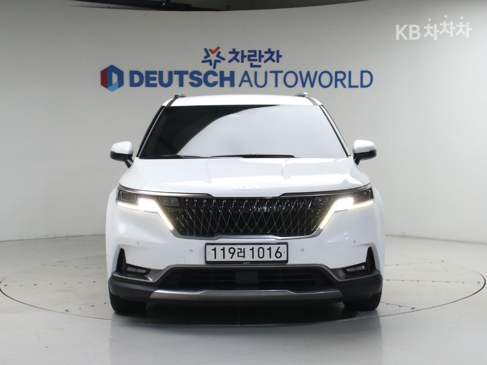 Kia Carnival — miniaturë 3