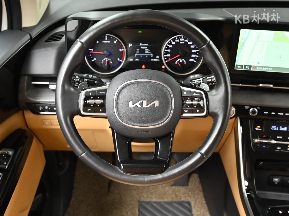 Kia Carnival — miniaturë 13