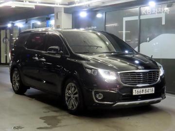 Kia Carnival 9인승 2.2 디젤 — foto 1