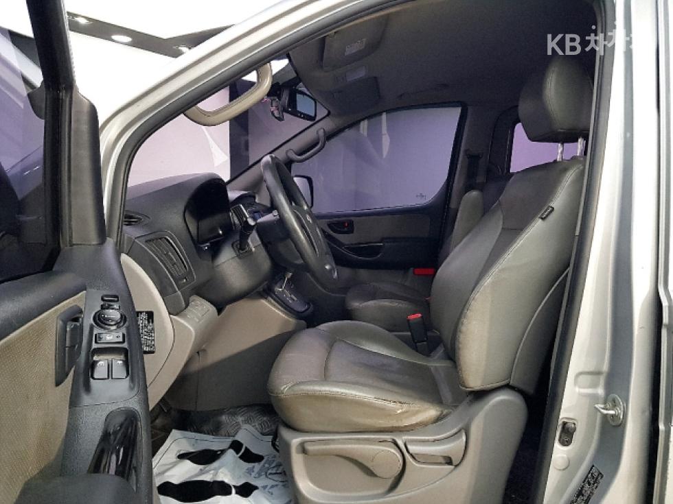 Hyundai Starex — miniaturë 8
