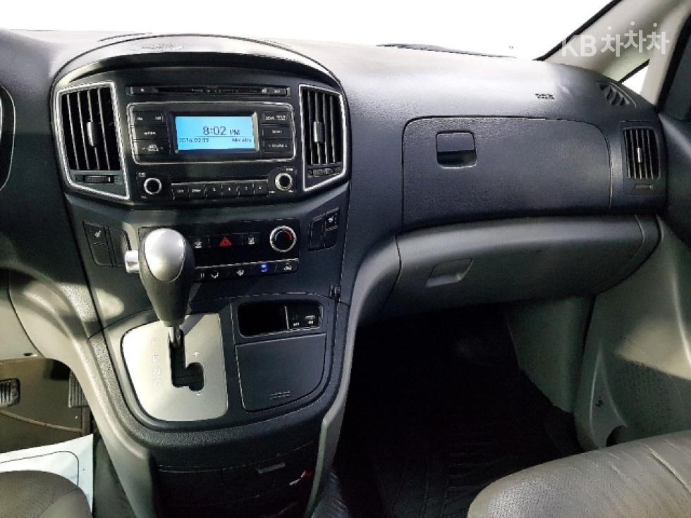 Hyundai Starex — miniaturë 10