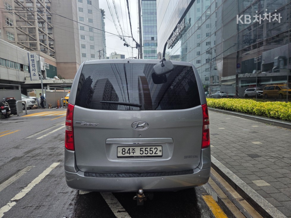 Hyundai Starex — miniaturë 5