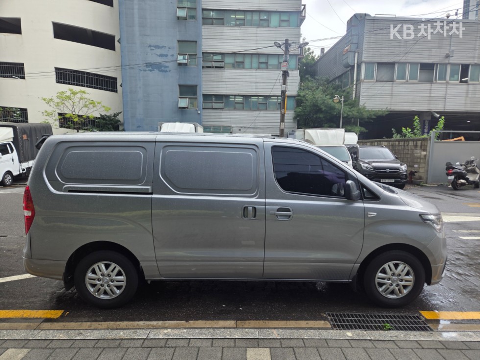 Hyundai Starex — miniaturë 7
