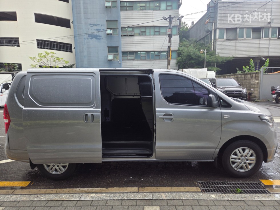 Hyundai Starex — miniaturë 8