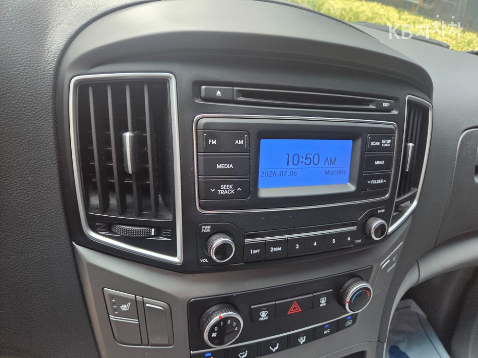 Hyundai Starex — miniaturë 18