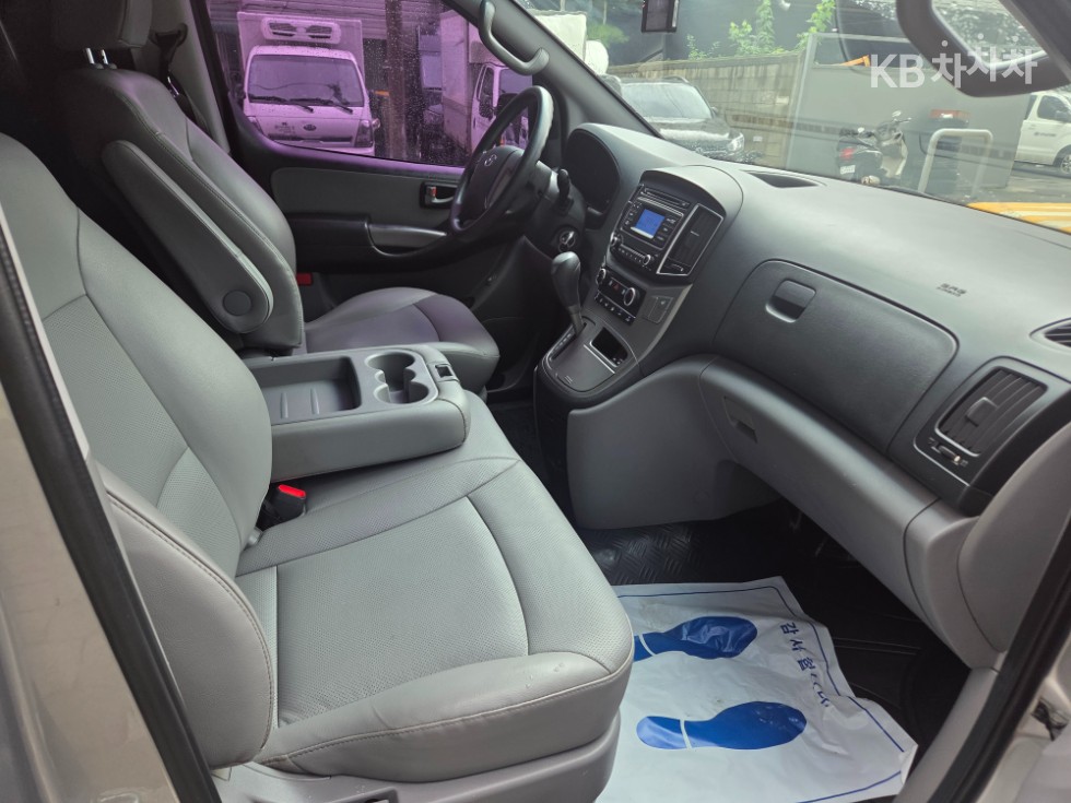 Hyundai Starex — miniaturë 22