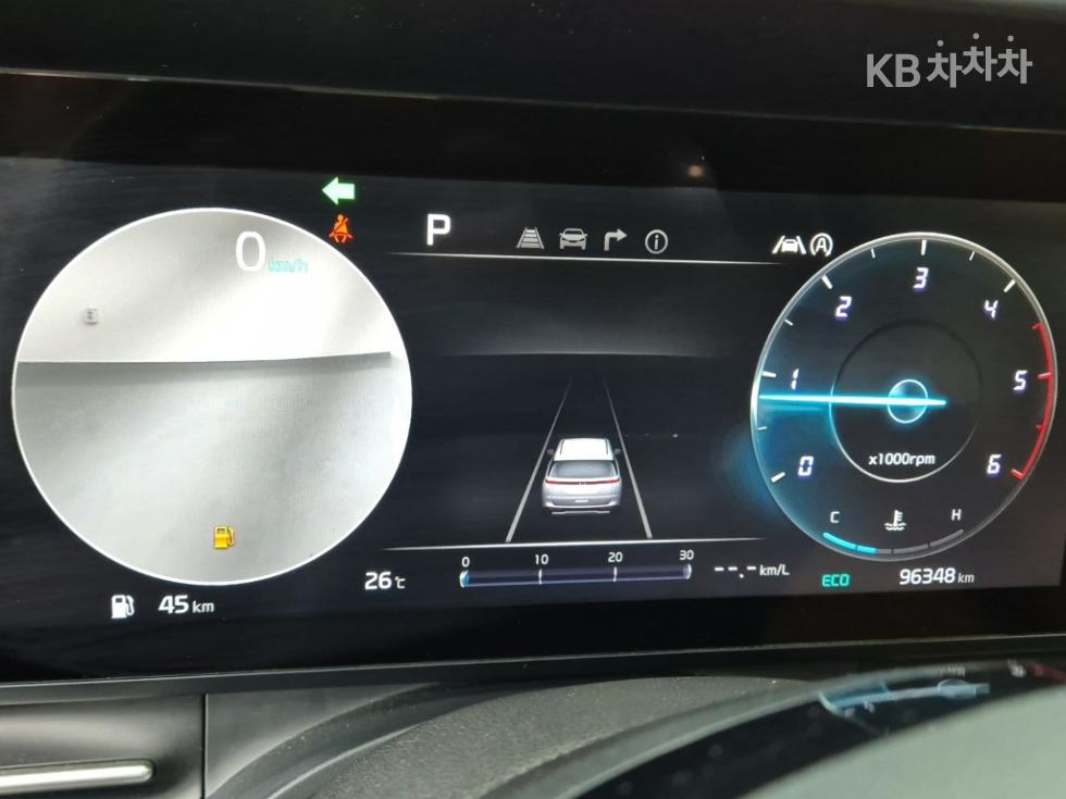 Kia Carnival — miniaturë 6