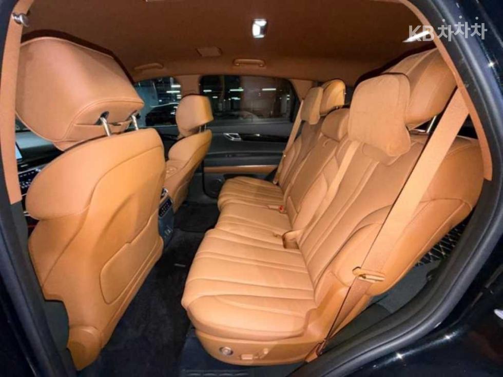 2024 Genesis GV80 photo