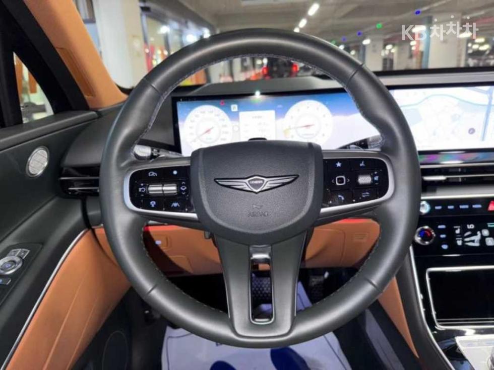 2024 Genesis GV80 photo