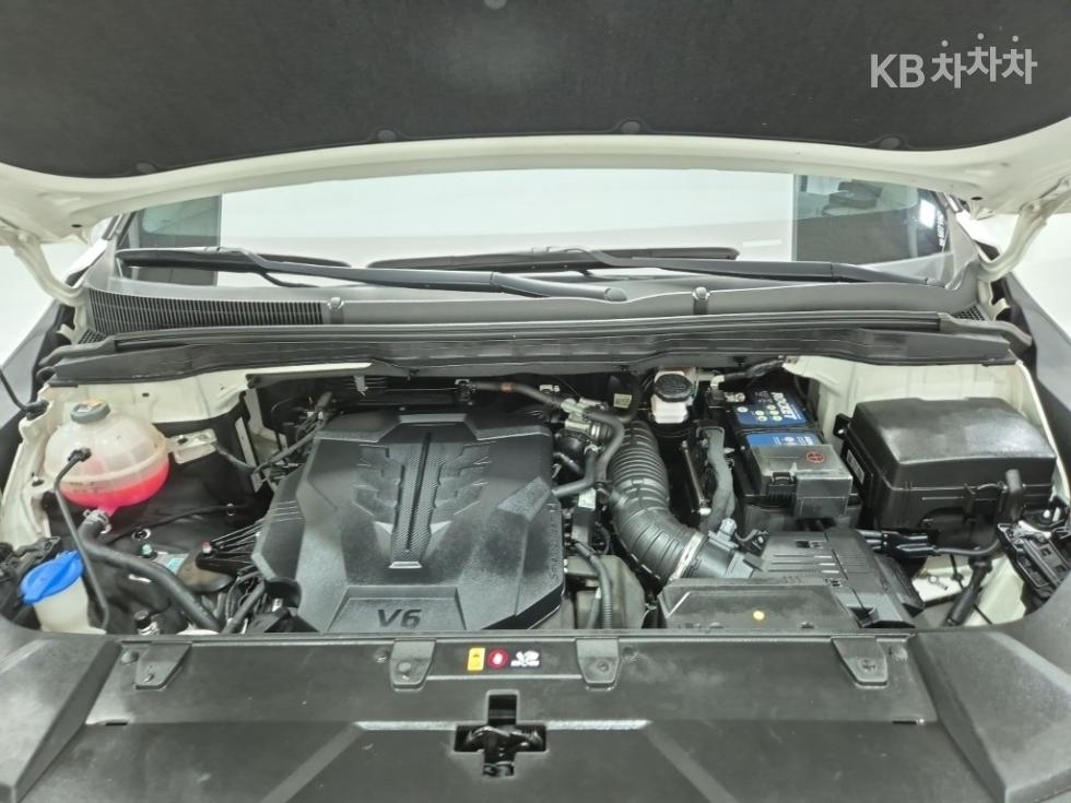 Kia Carnival — miniaturë 5