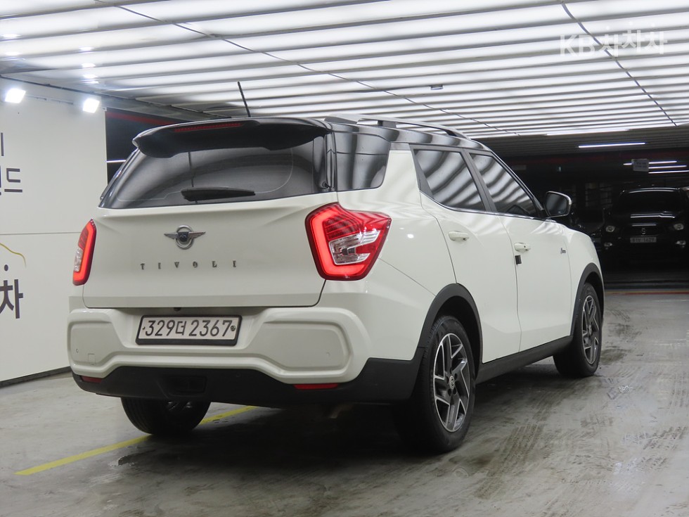 SsangYong Tivoli — miniaturë 4