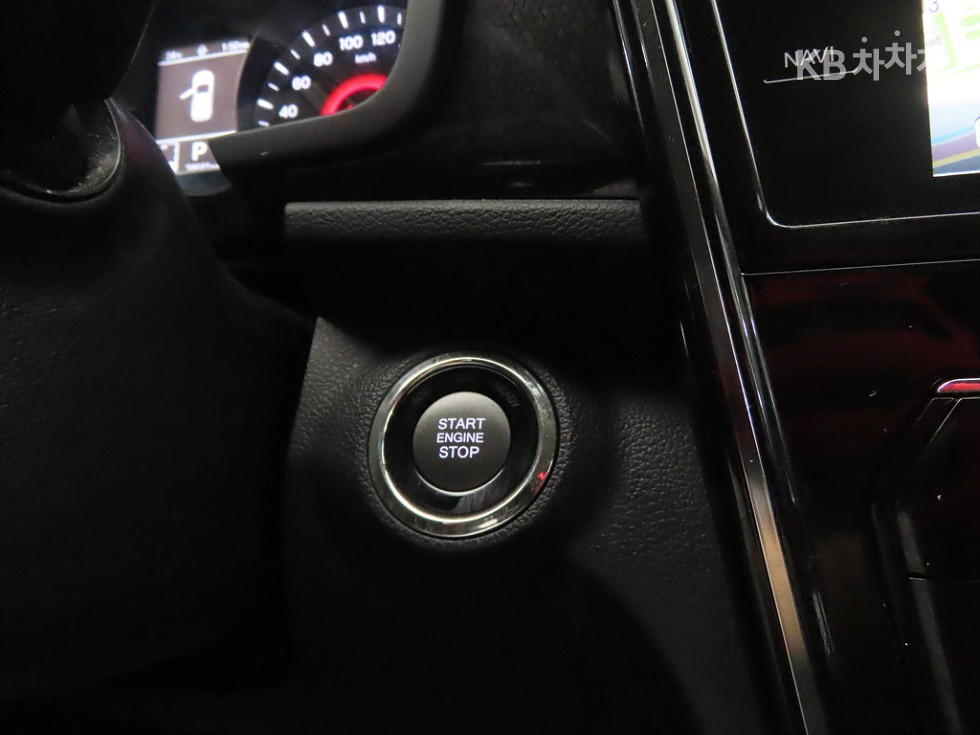 SsangYong Tivoli — miniaturë 18
