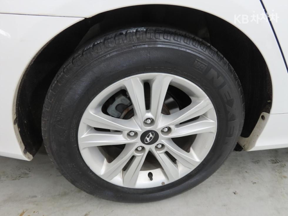 Hyundai Sonata — miniaturë 20