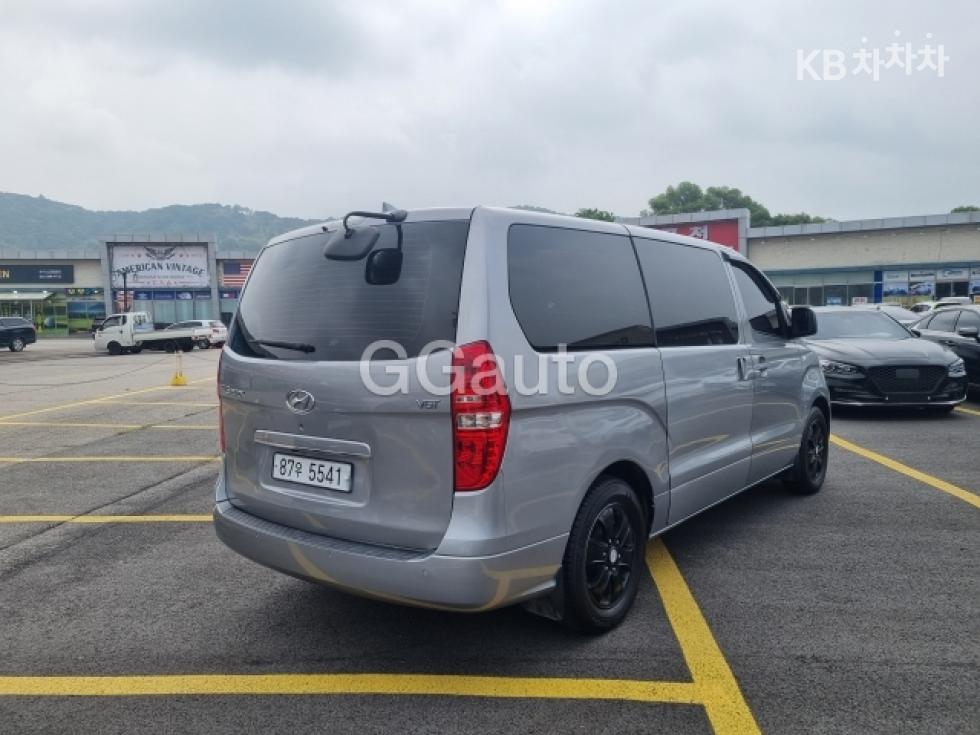 Hyundai Starex — miniaturë 2