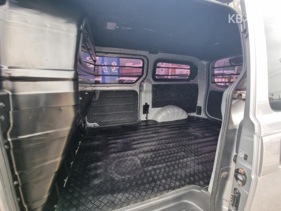 Hyundai Starex — miniaturë 19